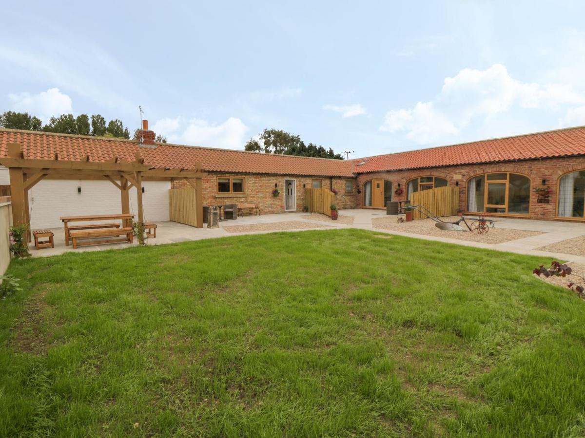 Plough Cottage Driffield Esterno foto